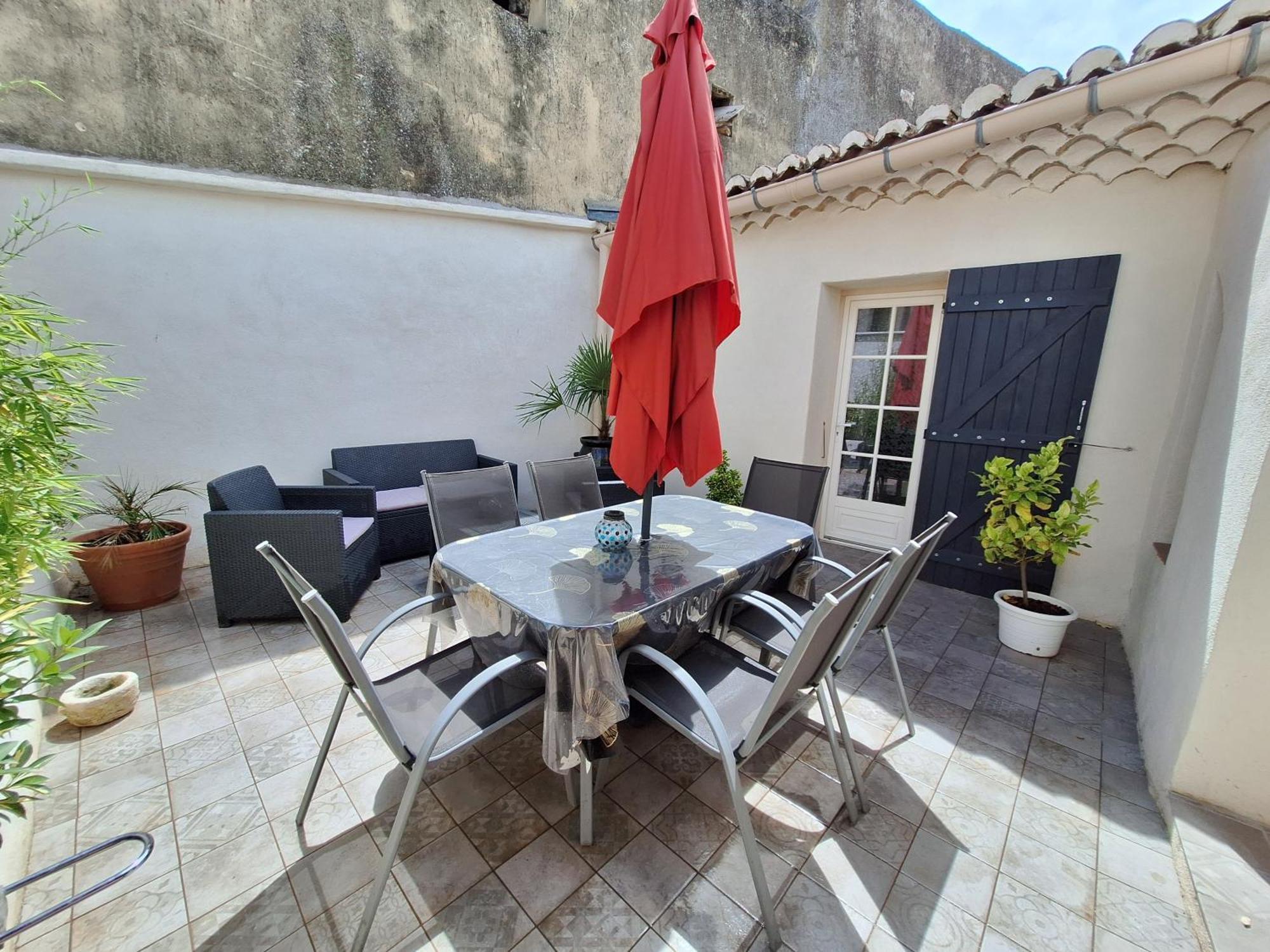 La Bonbonniere Gite De Charme Avec Jacuzzi Malaucène Exteriér fotografie